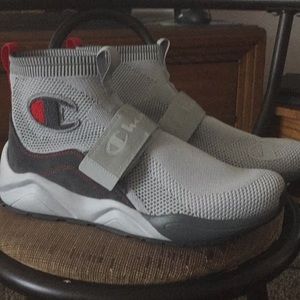 Silver and Red Champion Lockdowns